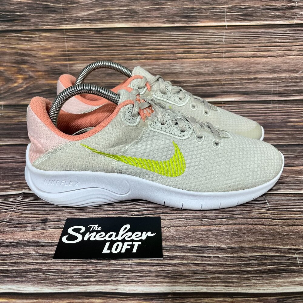 Nike Women's Flex‎ Experience RN 11 Athletic Running Shoes